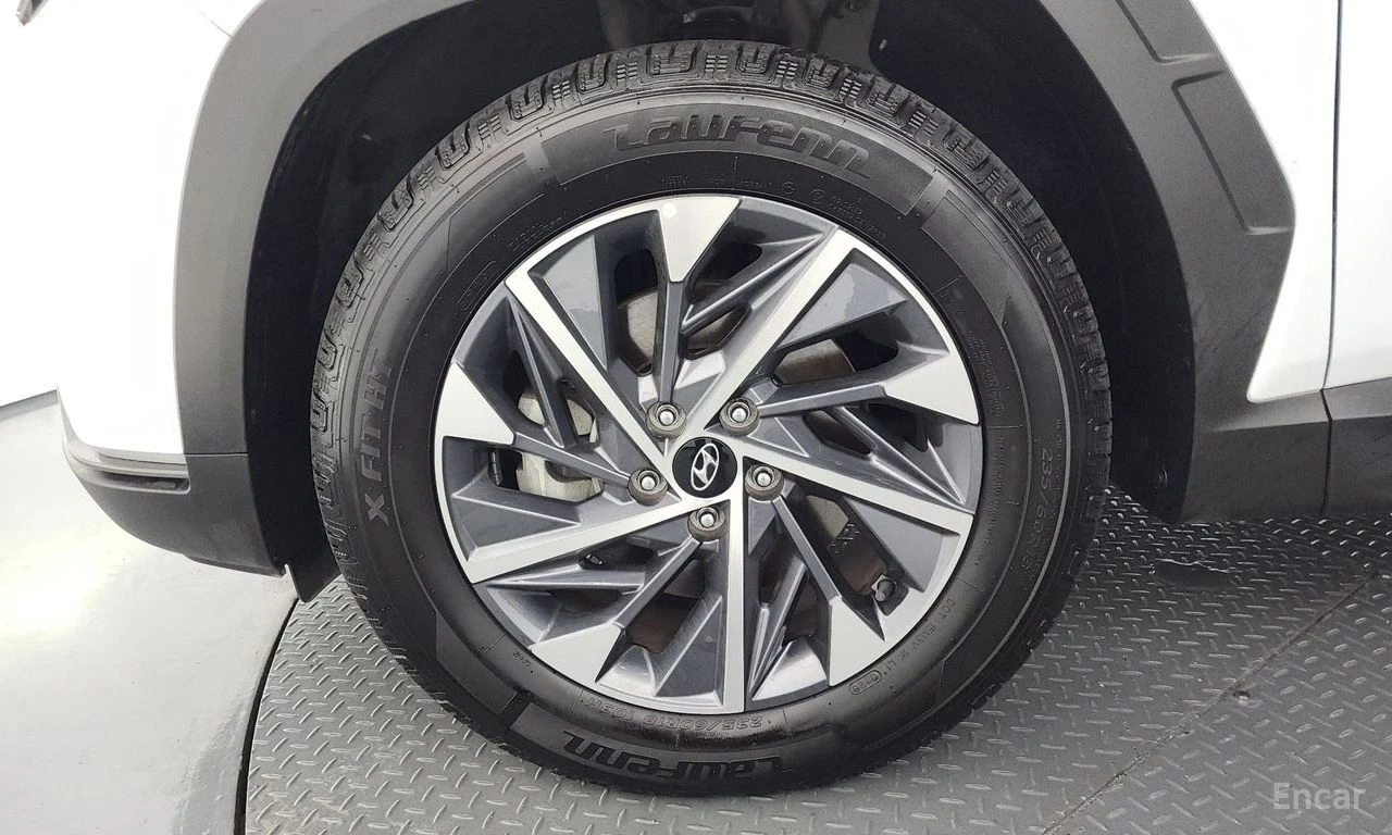 Hyundai Tucson 1.6 HEV Inspiration* DISTRONIC* ПОДГРЕВ* ОБДУХВАНЕ, снимка 5 - Автомобили и джипове - 55656344