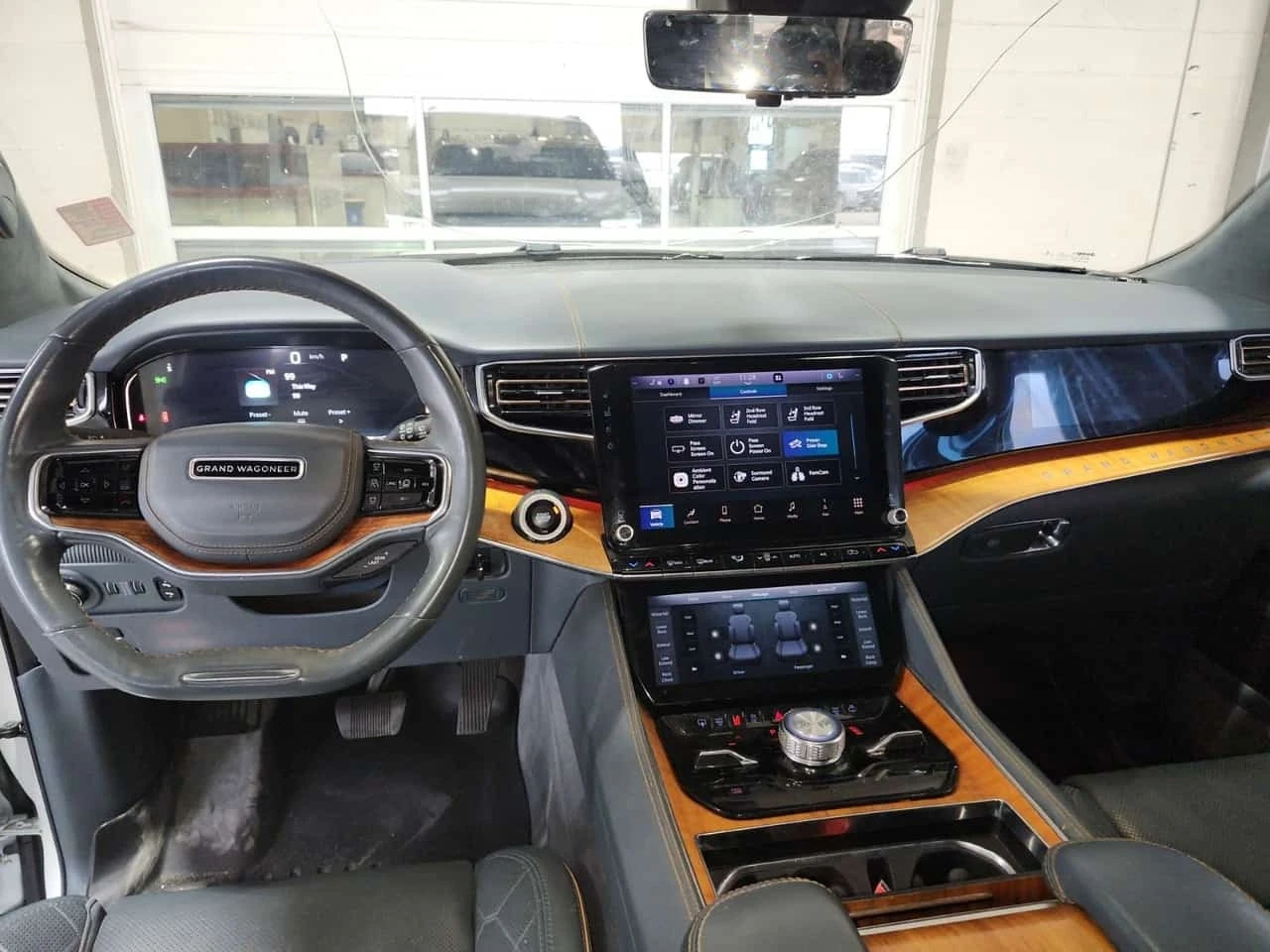 Jeep Grand Wagoneer * SERIES III * CARFAX * ����������� | Mobile.bg � ����������� 10