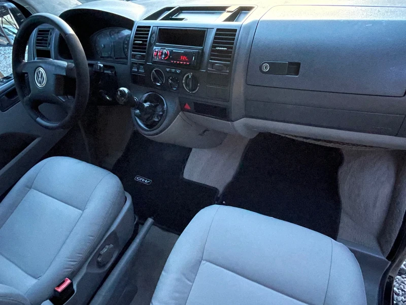 VW Transporter 1.9 TDI R19 / SPORT SUSPENSION / ALCANTARA, снимка 7 - Бусове и автобуси - 52717564