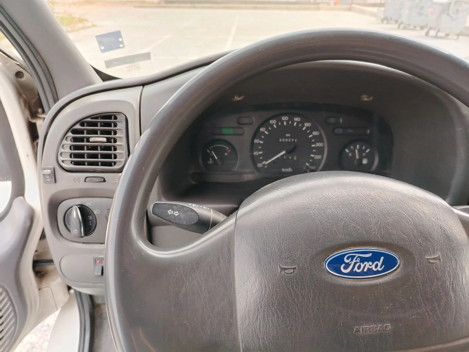 Ford Transit  - изображение 10