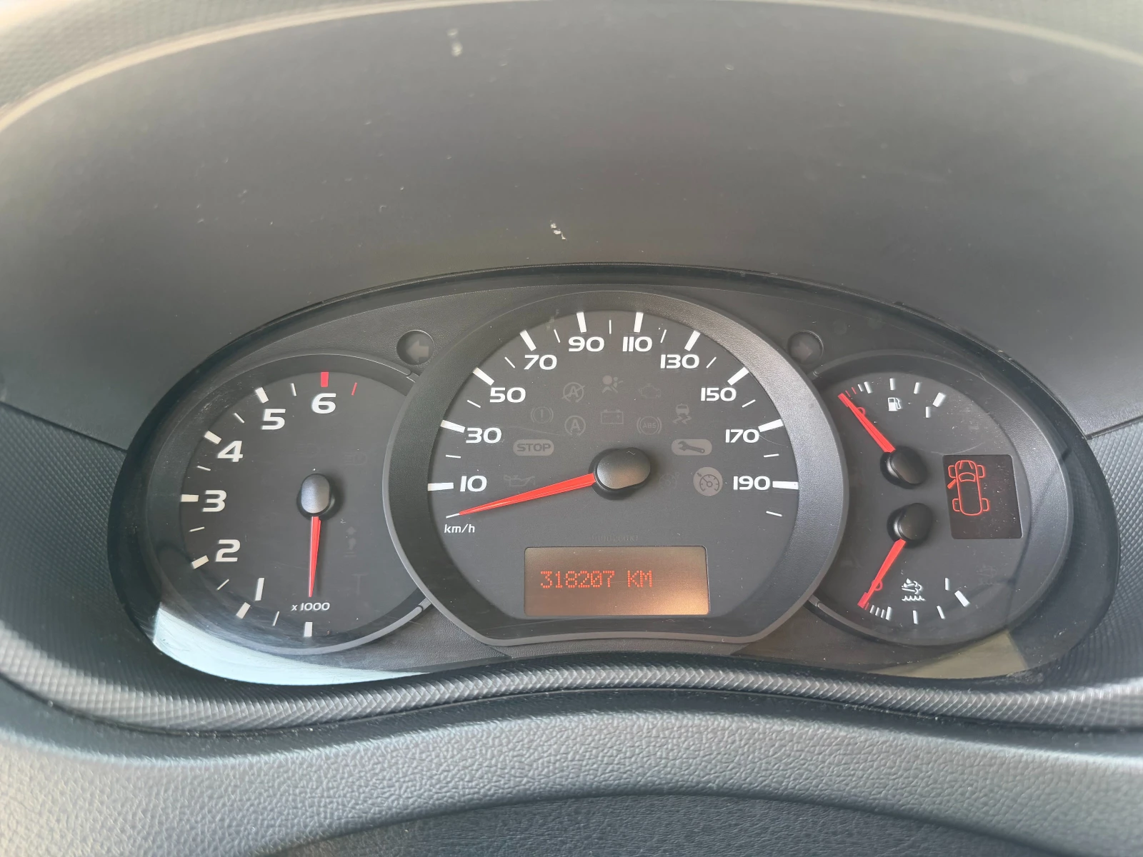 Renault Master 2.3, снимка 9 - Бусове и автобуси - 54345477