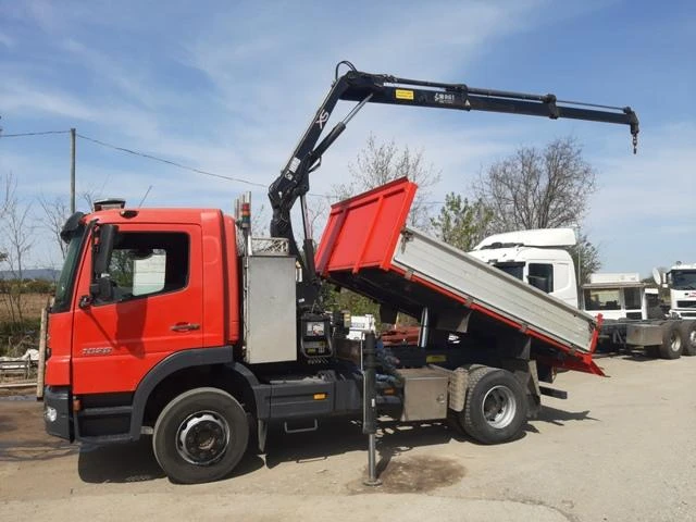 Mercedes-Benz Atego 1628 Самосвал с кран, снимка 1 - Камиони - 36468734