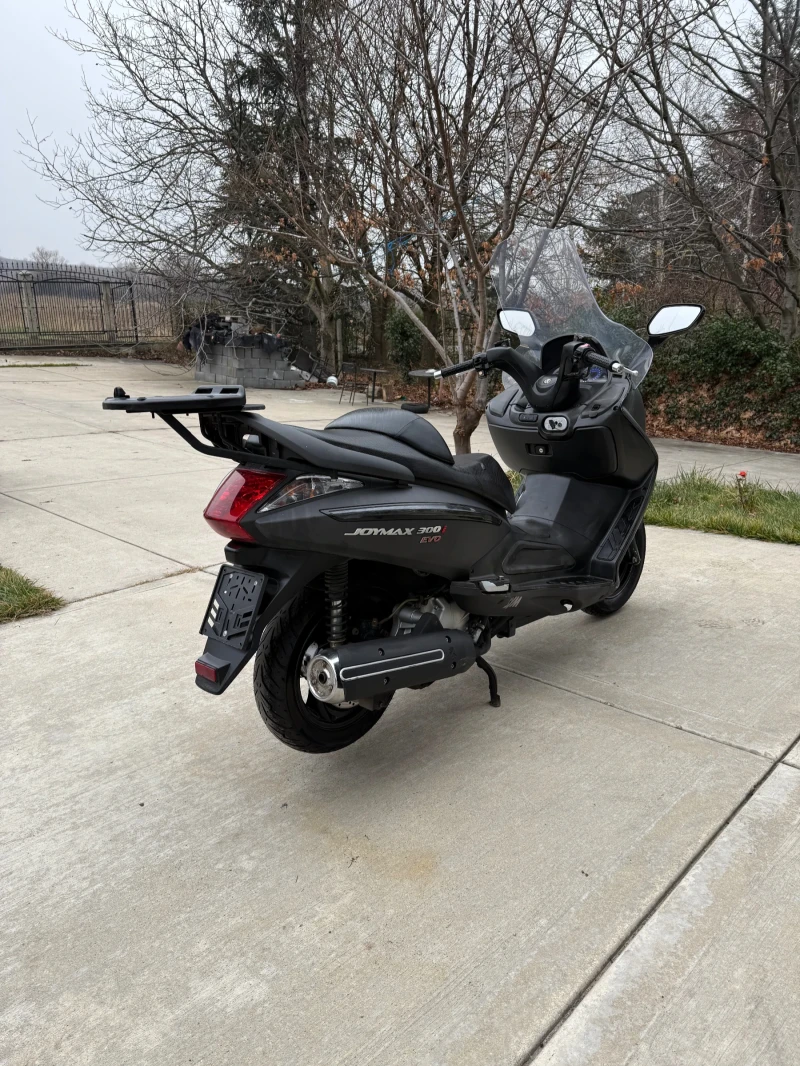 Sym GTS Joymax 11000km !!! 300i, снимка 6 - Мотоциклети и мототехника - 52875848