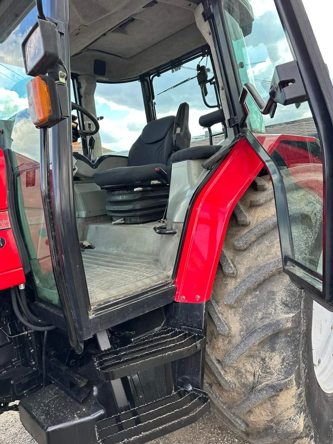 Трактор Massey 6290 - изображение 3