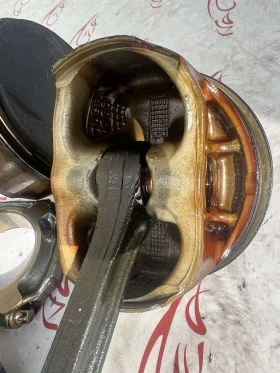 Бутало за Mercedes 500 V8 - M273 A2730302117, снимка 2