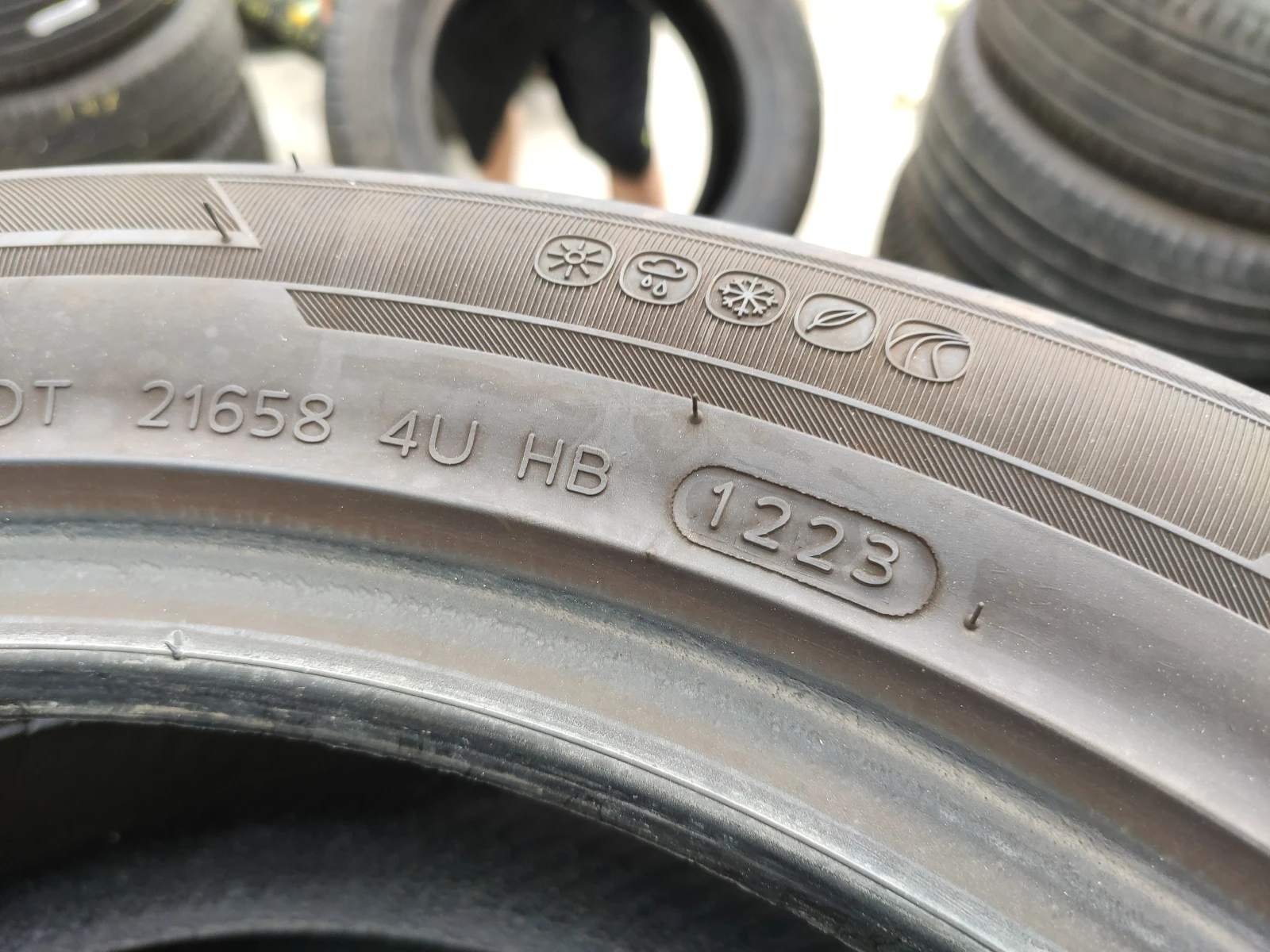 Гуми Всесезонни 205/55R17, снимка 7 - Гуми и джанти - 55485969