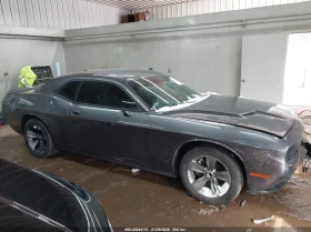 Dodge Challenger 3.6l Sxt, снимка 13