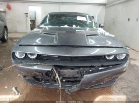 Dodge Challenger 3.6l Sxt, снимка 12