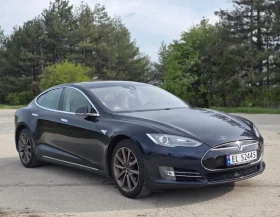 Tesla Model S Free Charging, Autopilot, снимка 7