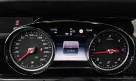 Mercedes-Benz E 220 d* AMG* HEAD-UP* ПОДГРЕВ* КАМЕРА* ПАНОРАМА* КЕЙЛЕС, снимка 12