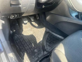 Toyota Avensis 1.8VVTI-ГАЗ.ИНЖЕКЦИОН-НАВИ-КЛИМАТРОНИК, снимка 11