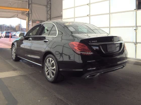 Mercedes-Benz C 300 4MATIC* KEYLESS GO* BURMESTER* PANO* CAMERA* М.ТОЧ, снимка 8