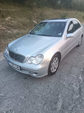    Mercedes-Benz C 220