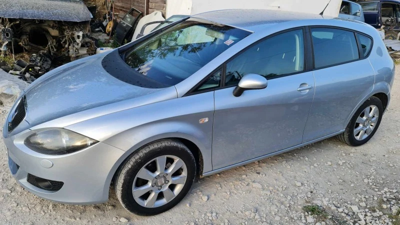 Seat Leon, снимка 5 - Автомобили и джипове - 42396206