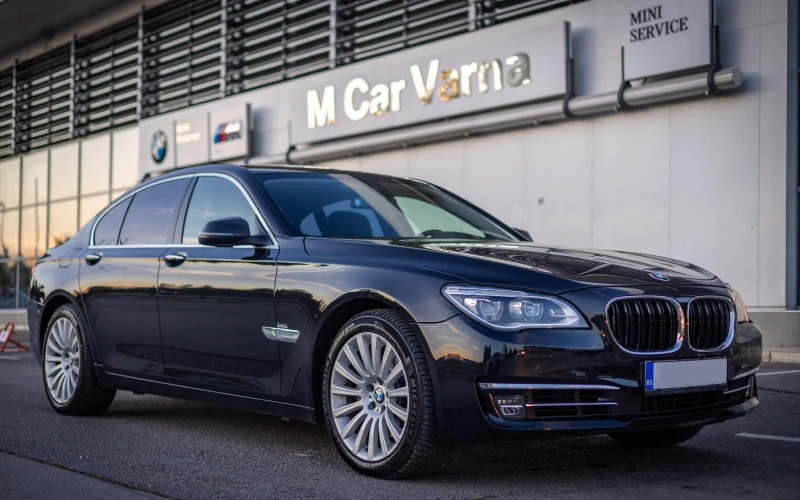 BMW 740 30000км гаранция, снимка 2 - Автомобили и джипове - 47871943