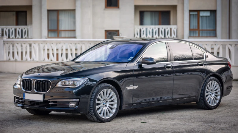 BMW 740 30000км гаранция, снимка 6 - Автомобили и джипове - 47871943