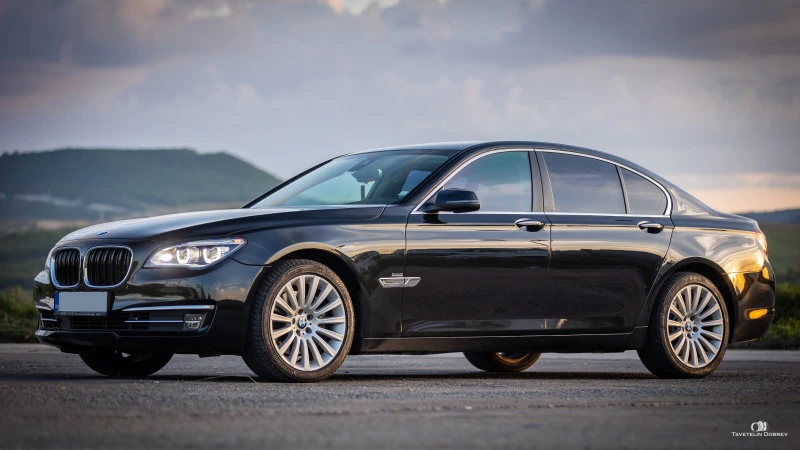 BMW 740 30000км гаранция, снимка 4 - Автомобили и джипове - 47871943