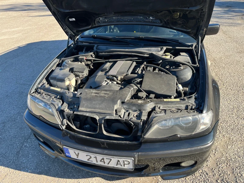 BMW 330 Facelift , снимка 12 - Автомобили и джипове - 48377780