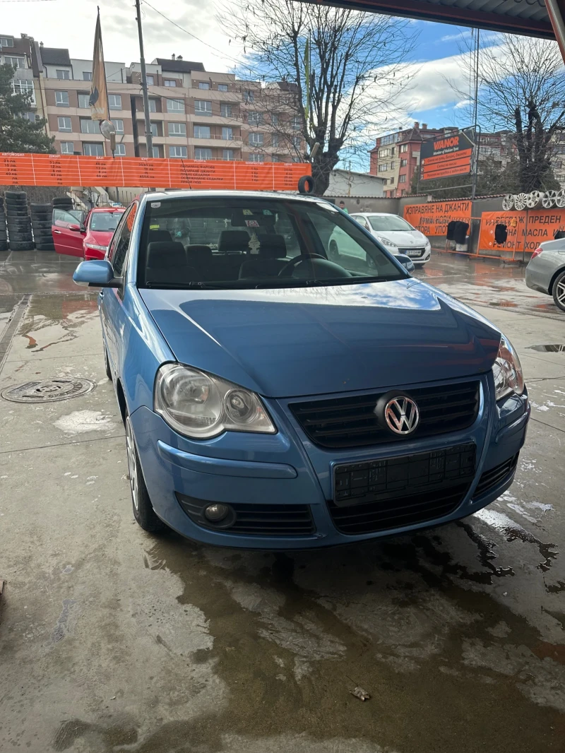 VW Polo, снимка 1 - Автомобили и джипове - 48390656