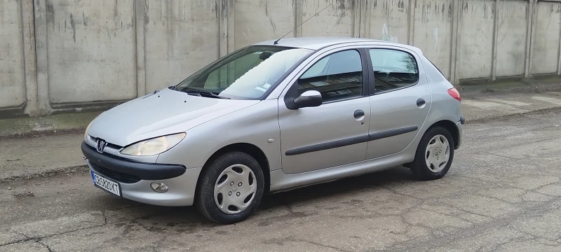 Peugeot 206 1.1 евро 3 преглед , снимка 1 - Автомобили и джипове - 49056336