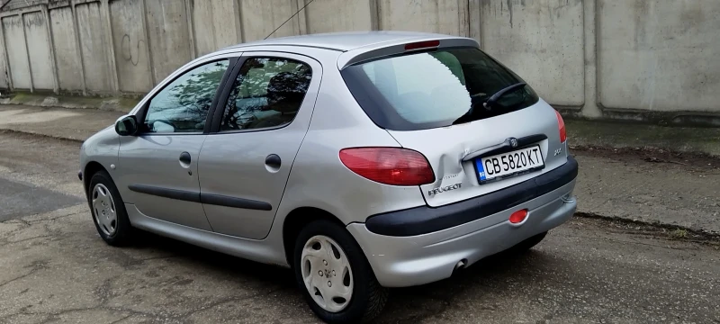 Peugeot 206 1.1 евро 3 преглед , снимка 6 - Автомобили и джипове - 49056336