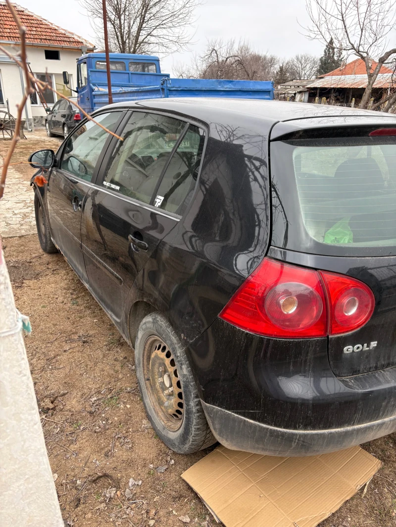 VW Golf 2.0tdi, снимка 2 - Автомобили и джипове - 49069789