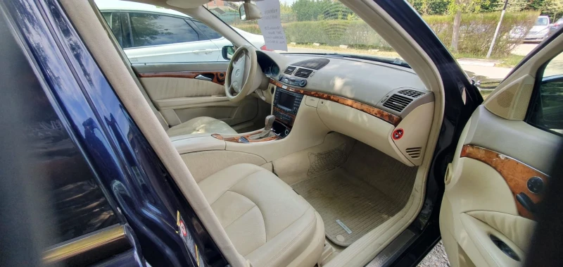 Mercedes-Benz E 320, снимка 7 - Автомобили и джипове - 52392610