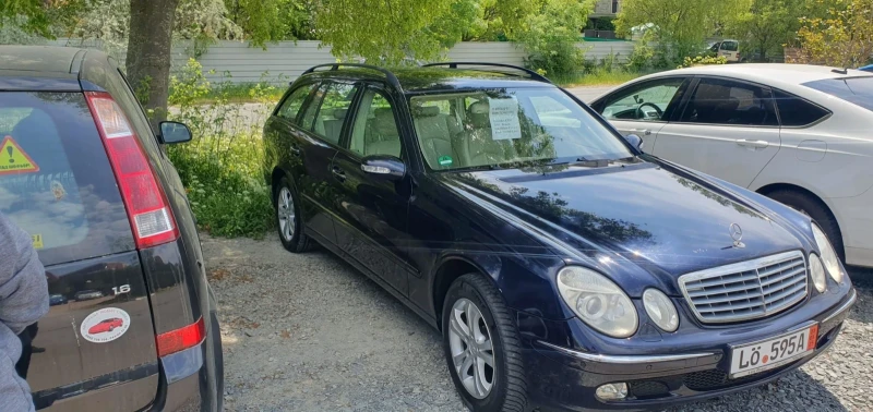 Mercedes-Benz E 320, снимка 3 - Автомобили и джипове - 52392610
