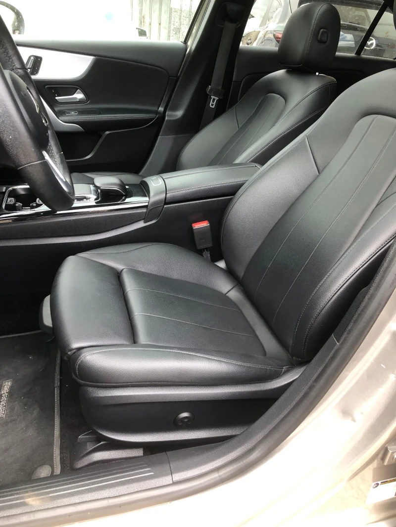 Mercedes-Benz A 220, снимка 7 - Автомобили и джипове - 50702483