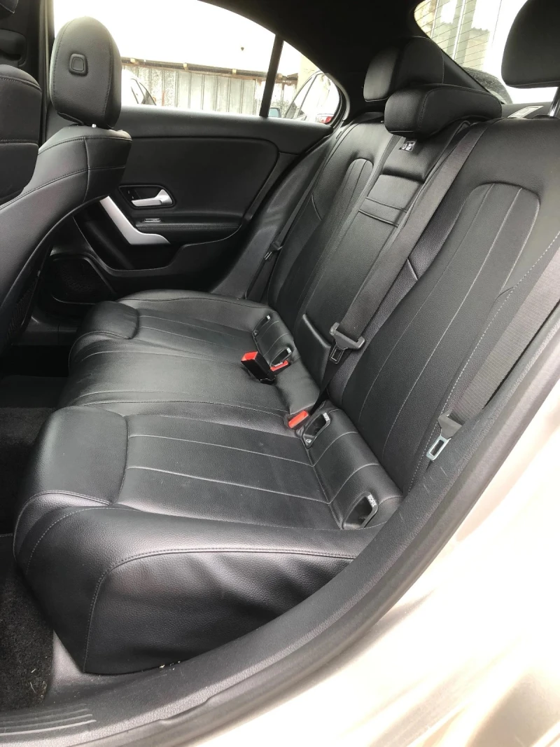 Mercedes-Benz A 220, снимка 8 - Автомобили и джипове - 50702483