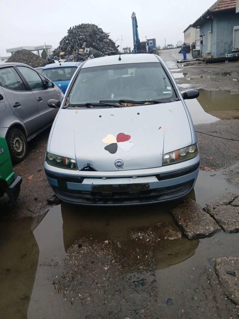 Fiat Punto, снимка 2 - Автомобили и джипове - 52373365