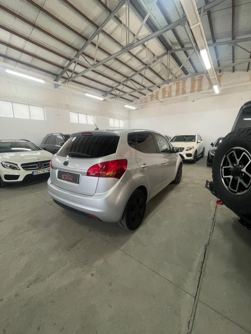 Kia Venga 1.4/LPG/ОБСЛУЖЕНА!!!, снимка 6 - Автомобили и джипове - 52855330