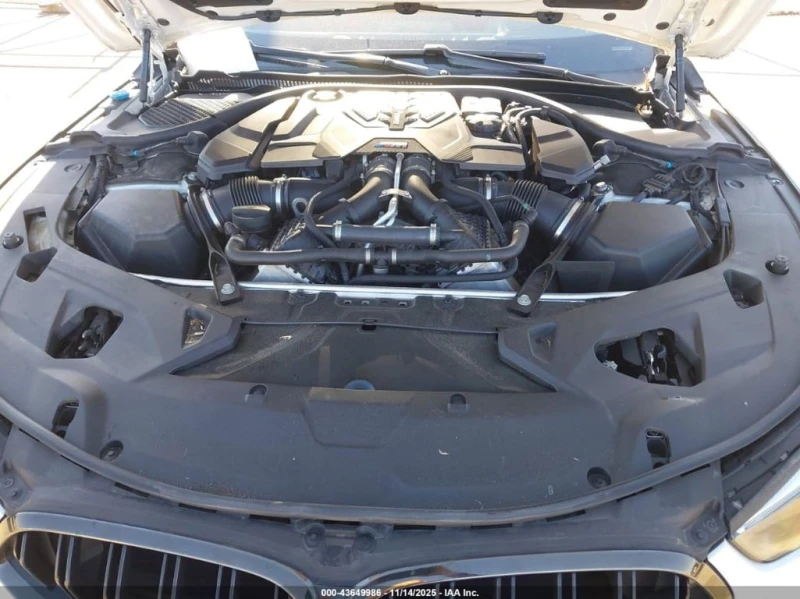 BMW M8 * COMPETITION * CARFAX * БЕЗ ПЪРВОНАЧАЛНА ВНОСКА, снимка 10 - Автомобили и джипове - 52874867