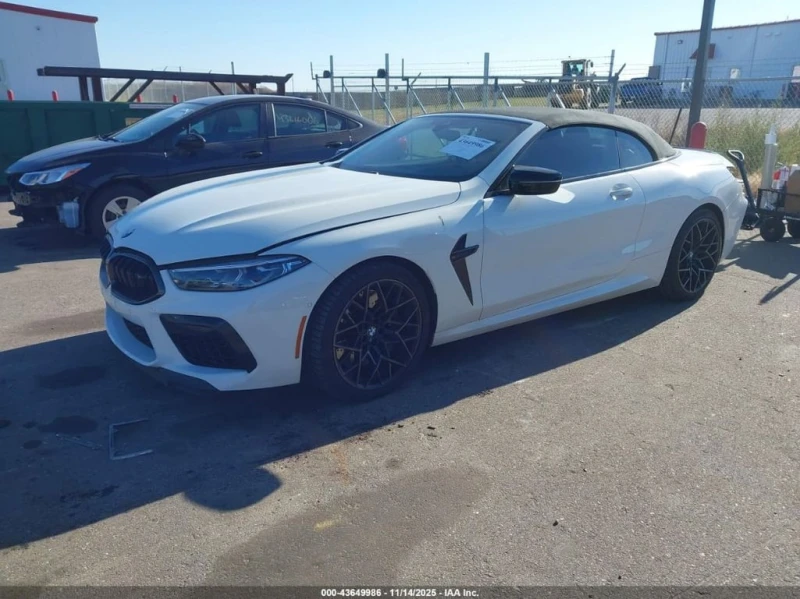 BMW M8 * COMPETITION * CARFAX * БЕЗ ПЪРВОНАЧАЛНА ВНОСКА, снимка 2 - Автомобили и джипове - 52874867