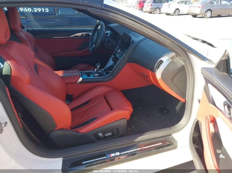 BMW M8 * COMPETITION * CARFAX * БЕЗ ПЪРВОНАЧАЛНА ВНОСКА, снимка 5 - Автомобили и джипове - 52874867