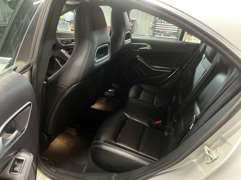Mercedes-Benz CLA * CLA250 4M * CARFAX * ЦЕНА ДО БГ, снимка 15 - Автомобили и джипове - 53055957