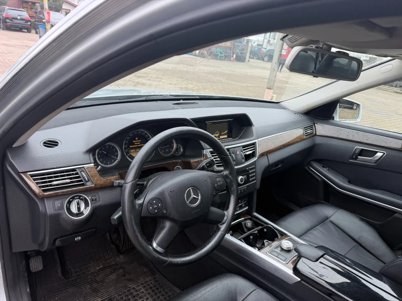 Mercedes-Benz E 200 CDI AVTOMAT/NAVI/KOJA EURO 5, снимка 11 - Автомобили и джипове - 53510848