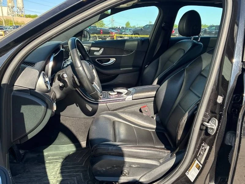 Mercedes-Benz C 300 * 4MATIC * PANO * ПОДГРЕВ * ПАМЕТ * 2 КЛЮЧА, снимка 9 - Автомобили и джипове - 54841636