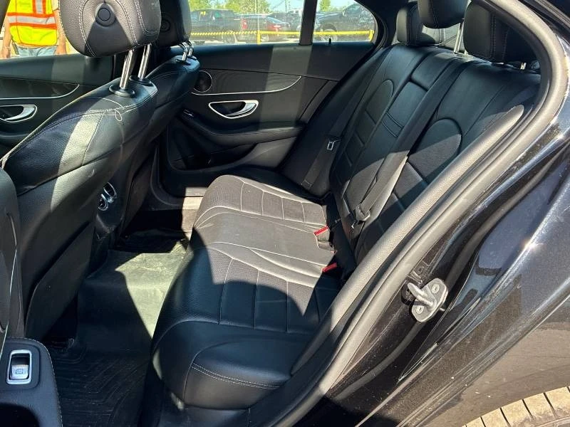 Mercedes-Benz C 300 * 4MATIC * PANO * ПОДГРЕВ * ПАМЕТ * 2 КЛЮЧА, снимка 14 - Автомобили и джипове - 54841636