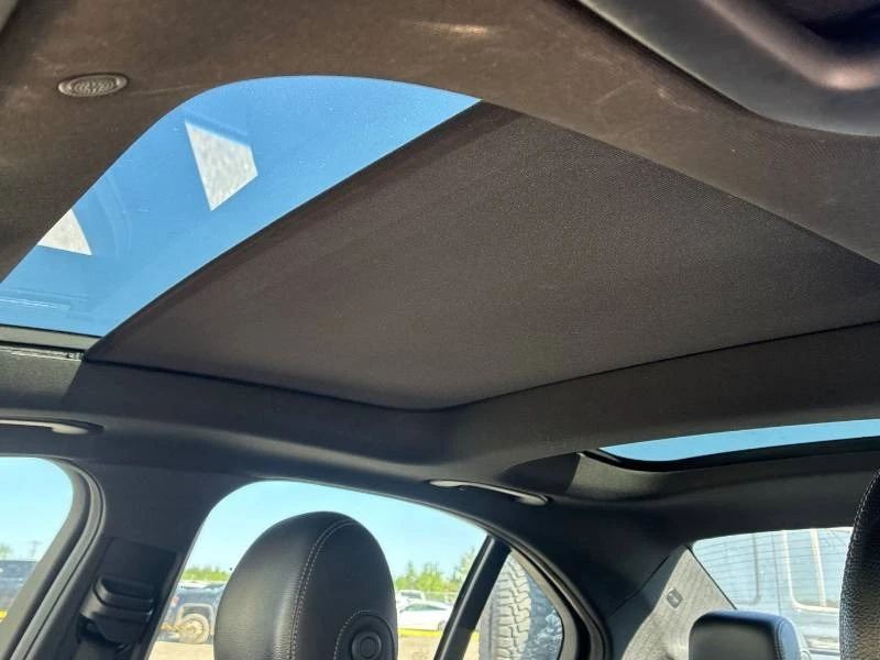 Mercedes-Benz C 300 * 4MATIC * PANO * ПОДГРЕВ * ПАМЕТ * 2 КЛЮЧА, снимка 15 - Автомобили и джипове - 54841636