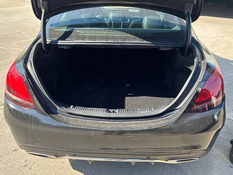 Mercedes-Benz C 300 * 4MATIC * PANO * ПОДГРЕВ * ПАМЕТ * 2 КЛЮЧА, снимка 17 - Автомобили и джипове - 54841636
