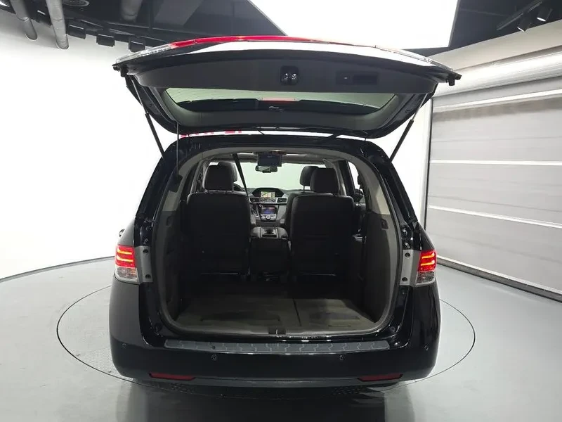 Honda Odyssey 3.5 Бензин, снимка 14 - Автомобили и джипове - 55492299