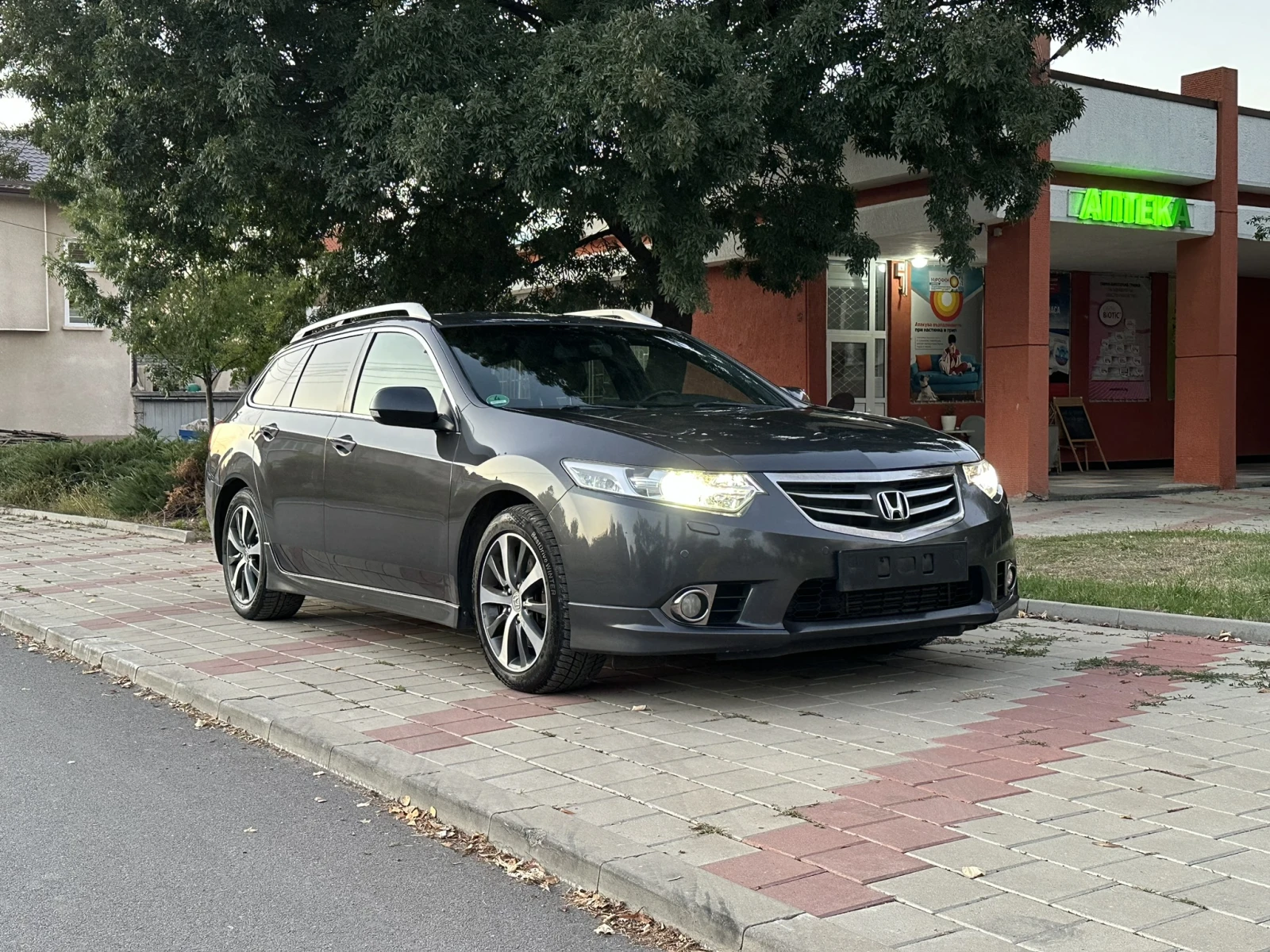 Honda Accord Facelift 2.2 i-DTEC Type S (180 Hp), снимка 1