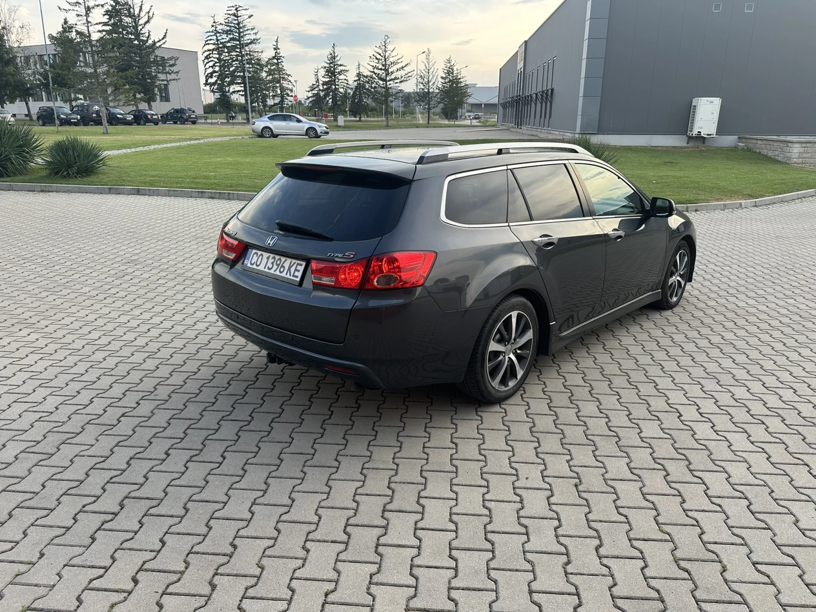 Honda Accord Facelift 2.2 i-DTEC Type S (180 Hp), снимка 5 - Автомобили и джипове - 55126377