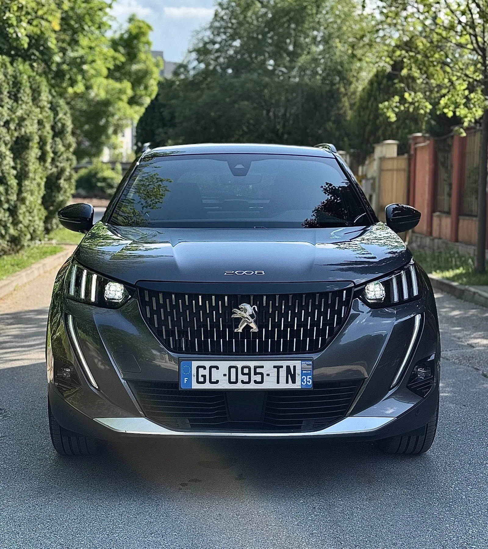 Peugeot 2008 1.2 Pure Tech* GT line* CAM* ACC* 3D Cockpit* EAT8 - изображение 2