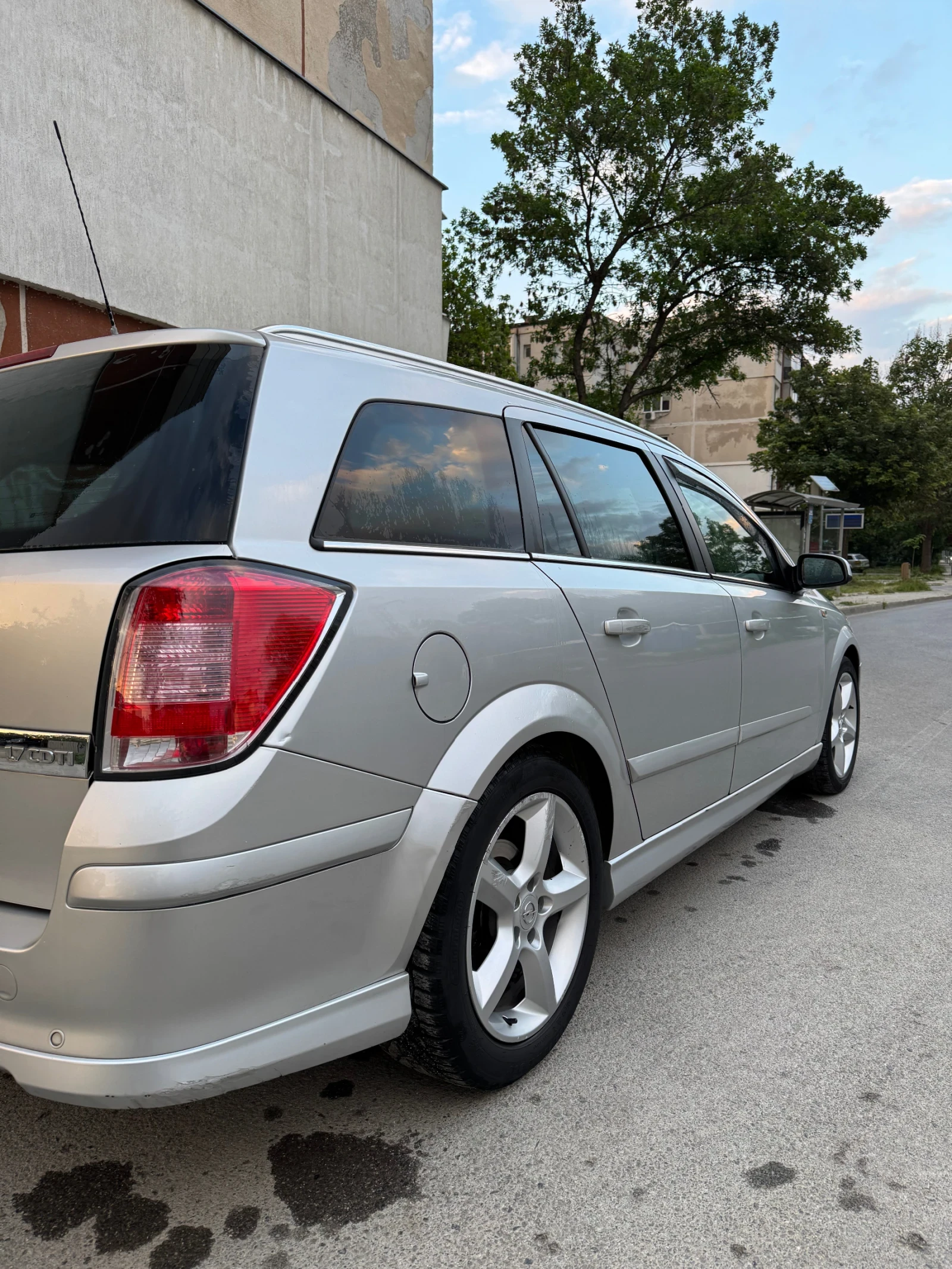 Opel Astra 1, 7 дизел - изображение 3
