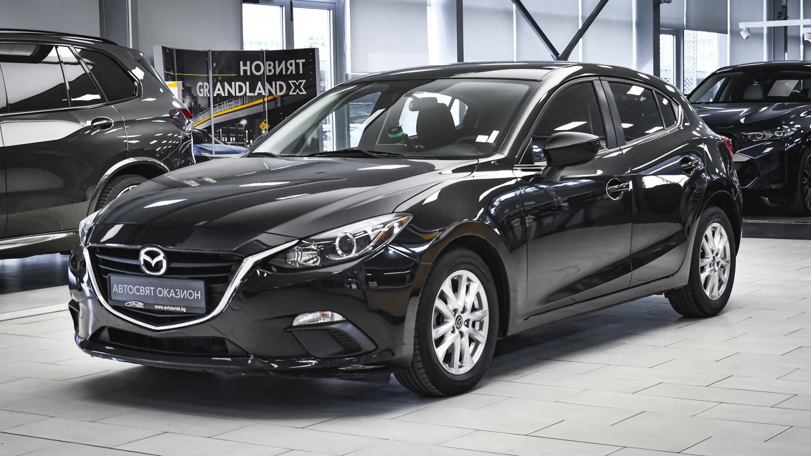 Mazda 3 Hatchback 2.0 SKYACTIV-G Automatic - изображение 4
