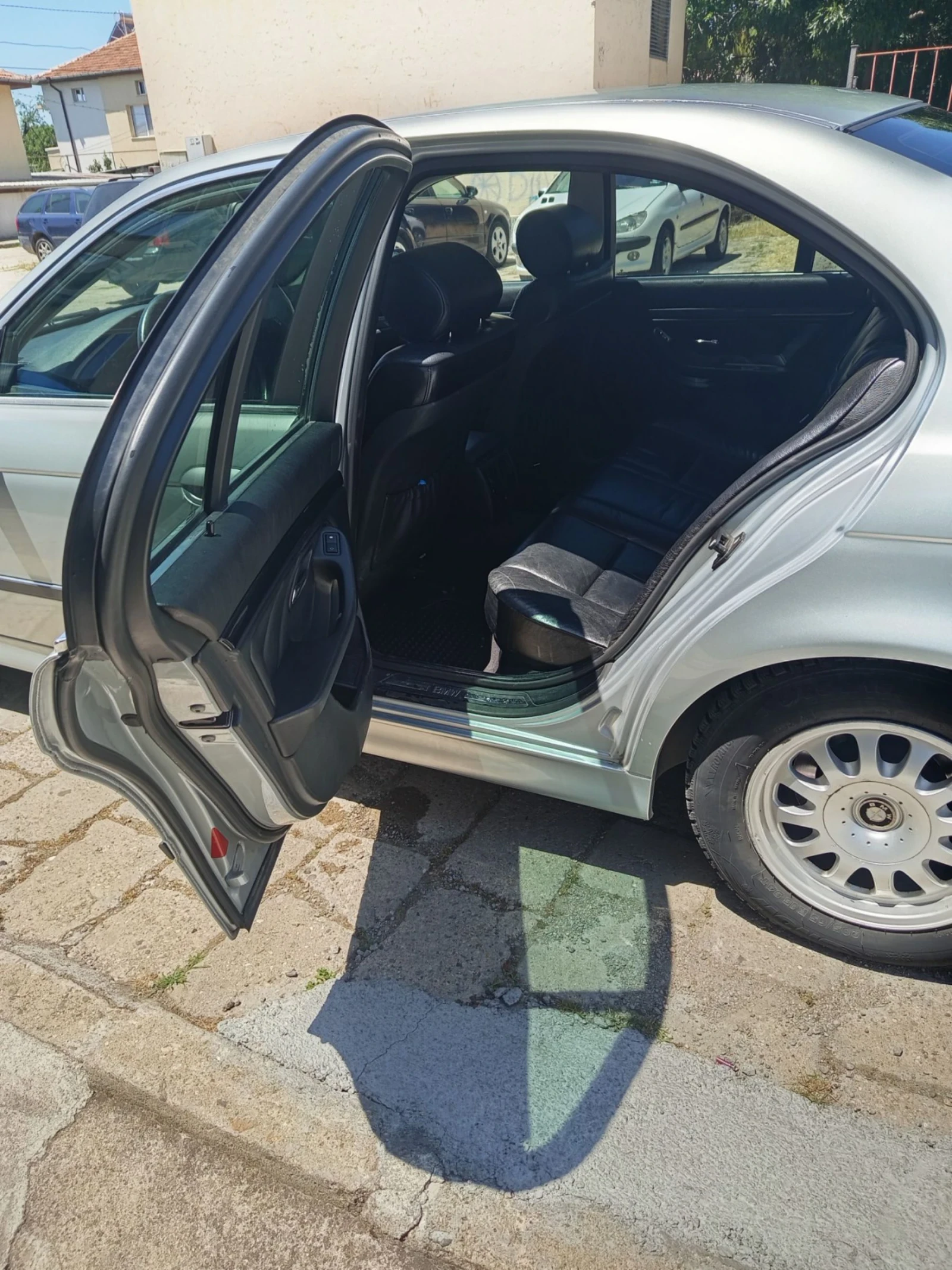 BMW 528 2.8i.Газ - изображение 6