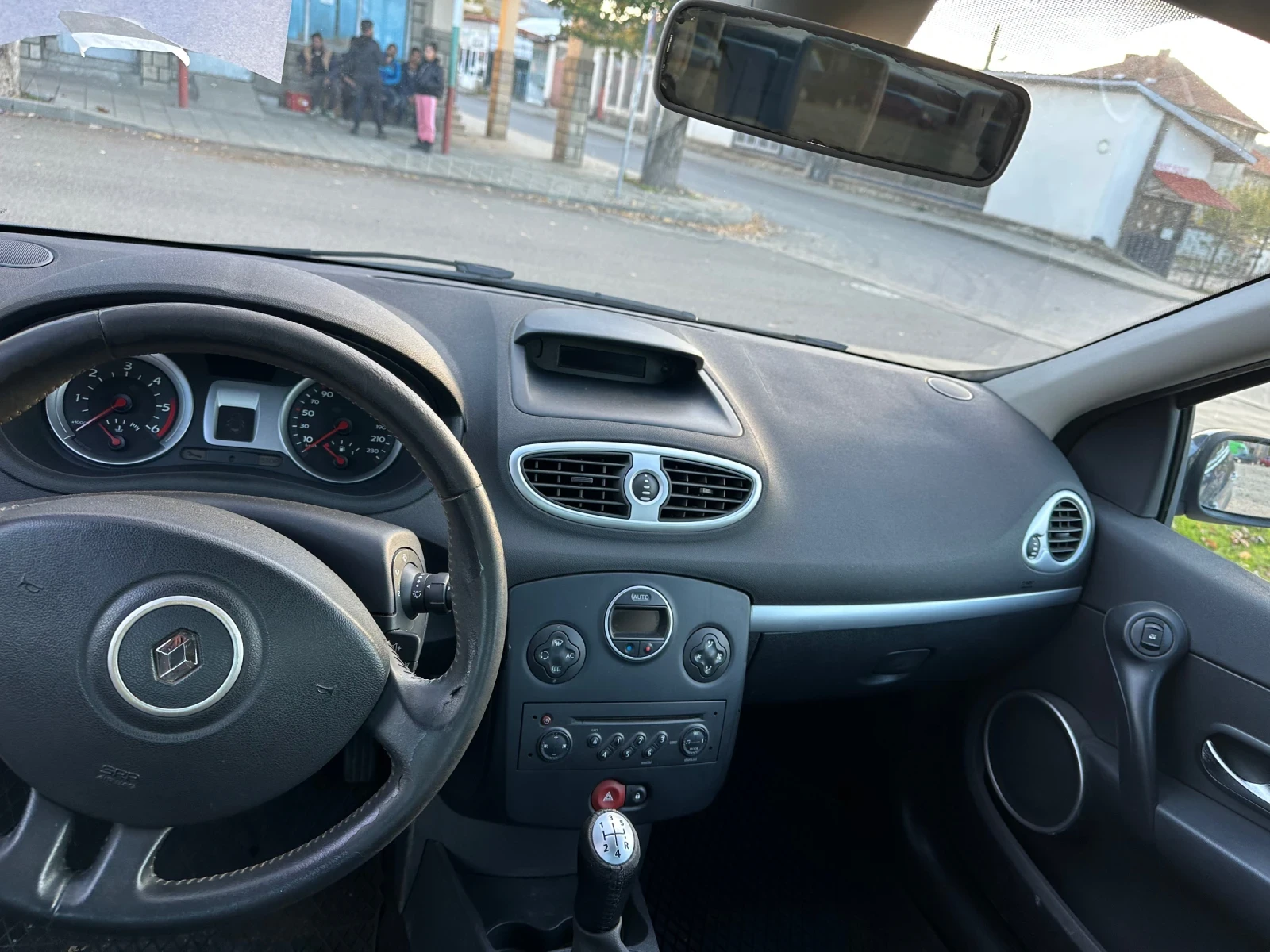 Renault Clio 1.5 DCI | Mobile.bg   5