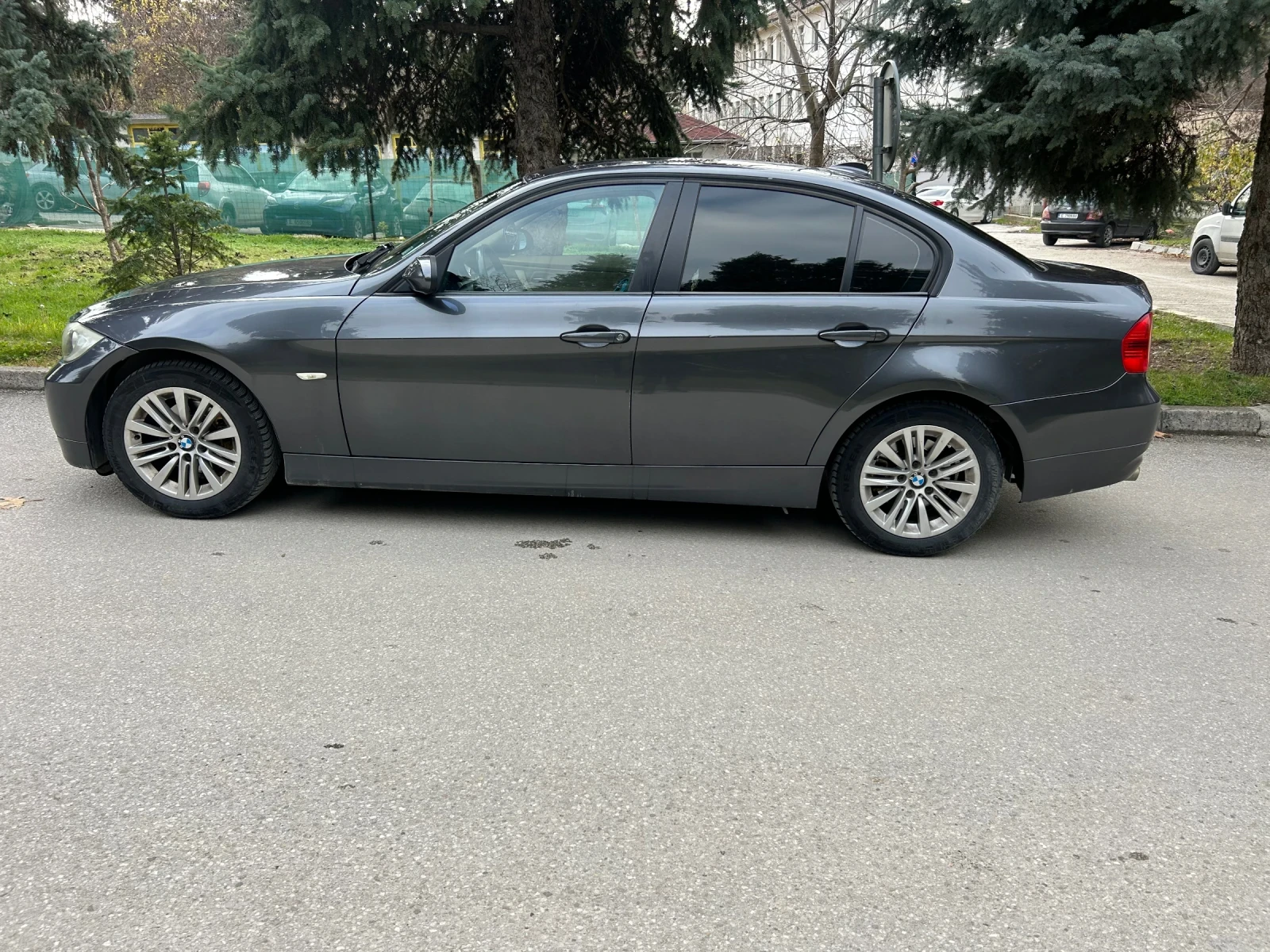 BMW 320 6ск. ЛИЗИНГ - изображение 5